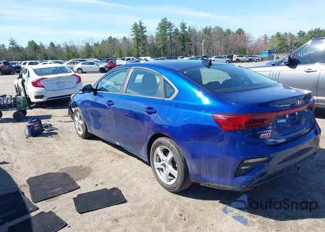 2019 Kia Forte Lxs z USA, uszkodzony, nr VIN 3KPF24AD0KE024791